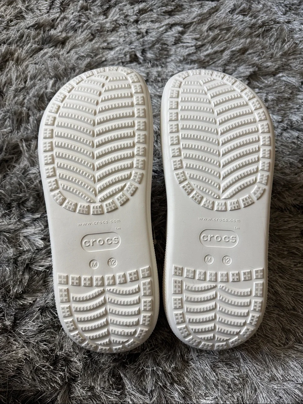 Crocs Men’s White Classic Crush Platform Clog